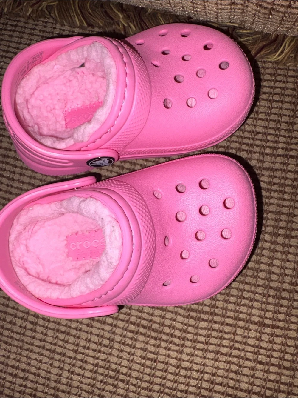 Child Size 4 Pink CROC Lined Clog Shoes